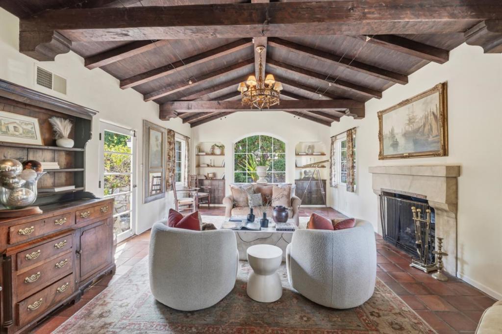 24613 Upper Trail, Carmel, CA 93923 24613 Upper Trail, Carmel, CA 93923