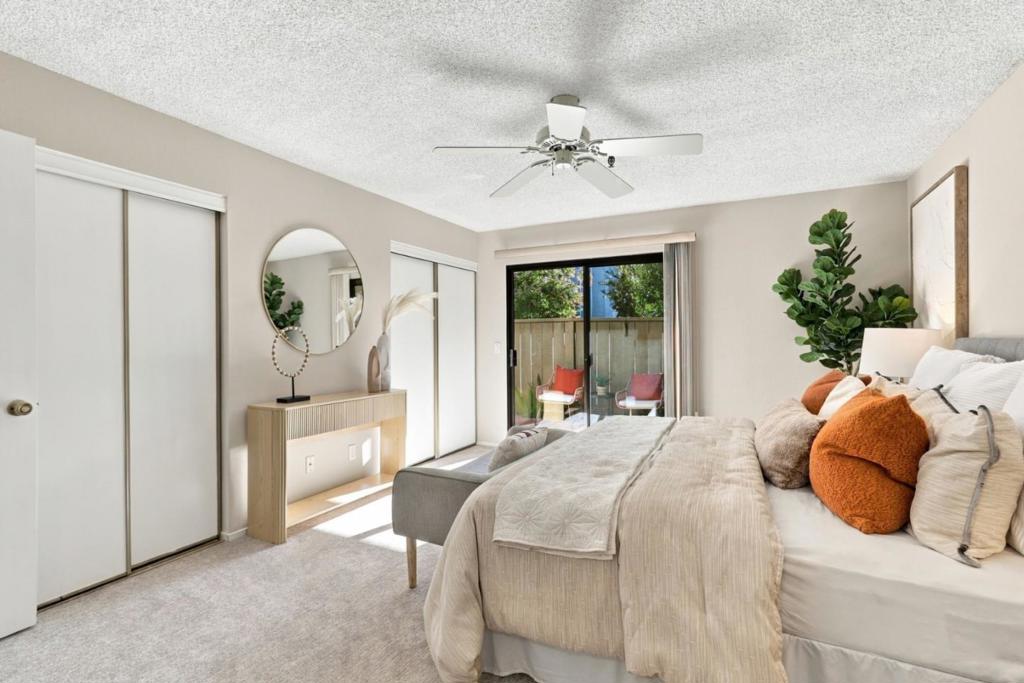 49 Showers Drive, #E145, Mountain View, CA 94040
