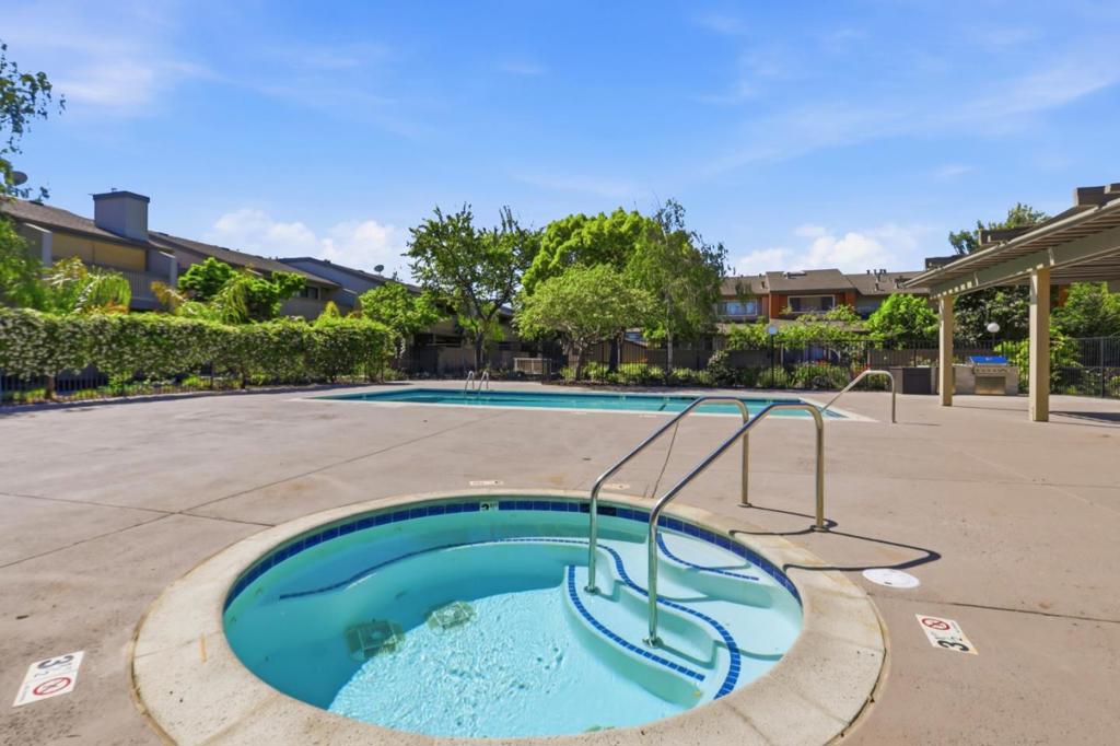49 Showers Drive, #E145, Mountain View, CA 94040