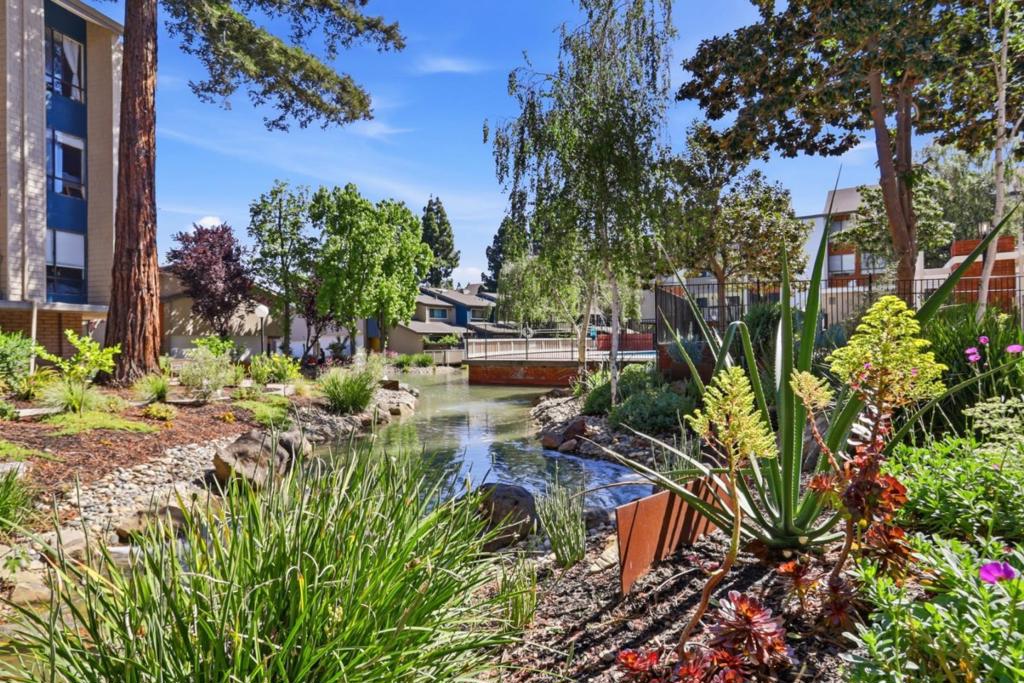 49 Showers Drive, #E145, Mountain View, CA 94040
