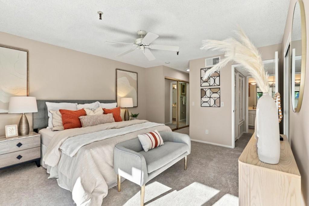 49 Showers Drive, #E145, Mountain View, CA 94040