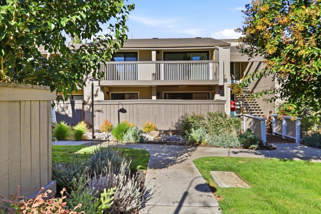 49 Showers Drive, #E145, Mountain View, CA 94040