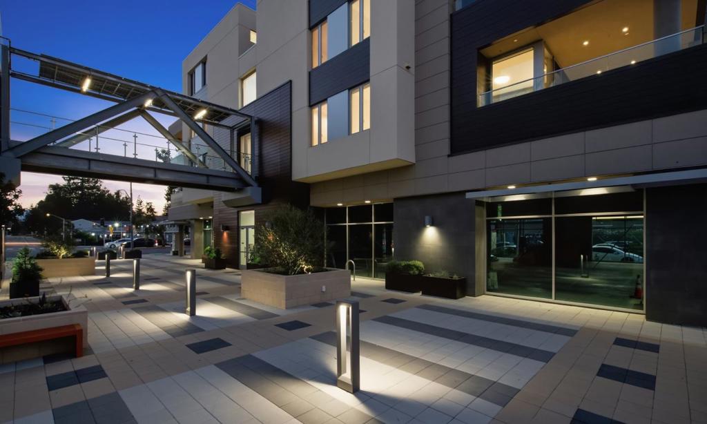3225 El Camino Real, #301, Palo Alto, CA 94306 3225 El Camino Real, #301, Palo Alto, CA 94306