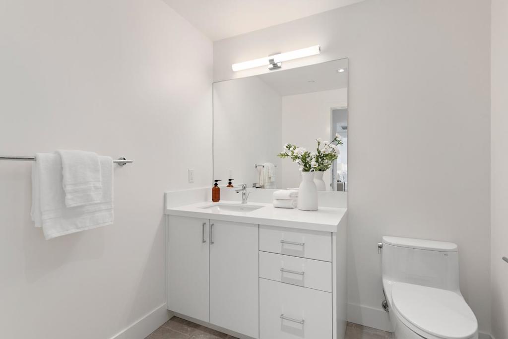 3225 El Camino Real, #301, Palo Alto, CA 94306