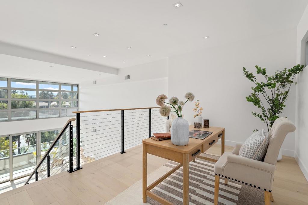3225 El Camino Real, #301, Palo Alto, CA 94306