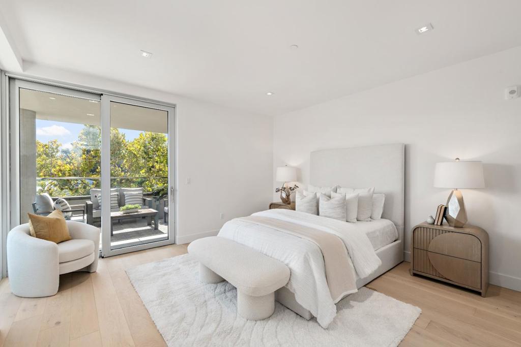 3225 El Camino Real, #301, Palo Alto, CA 94306