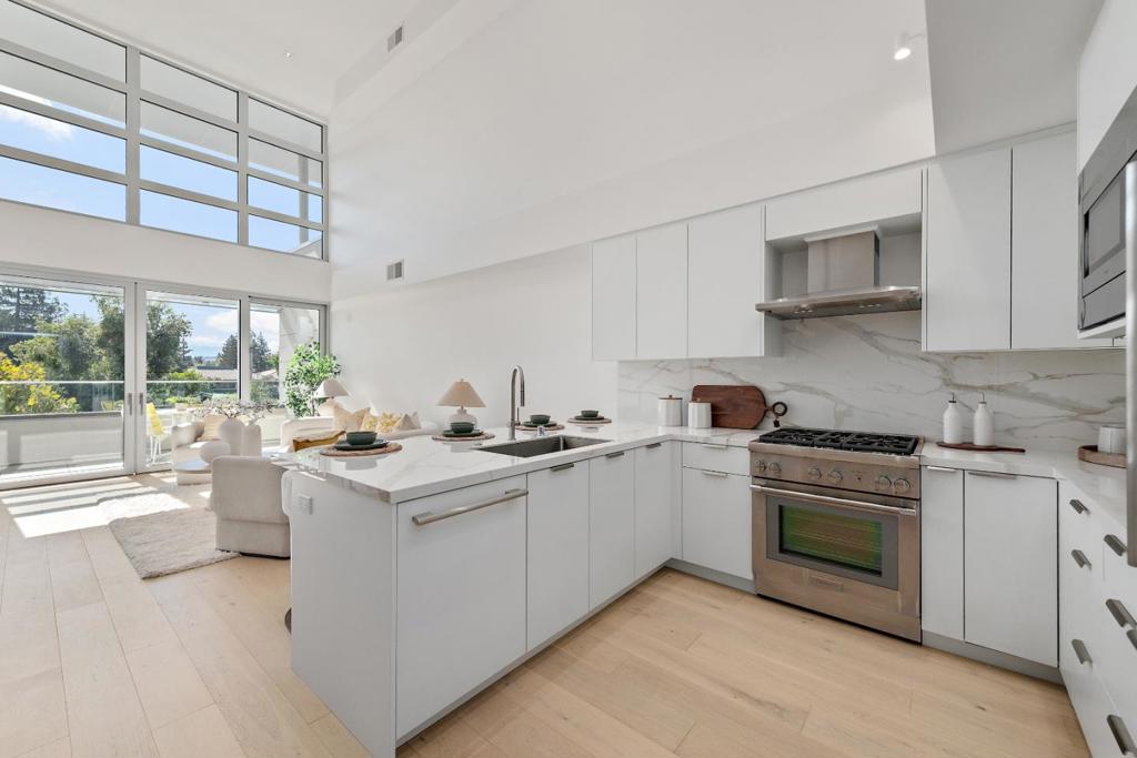 3225 El Camino Real, #301, Palo Alto, CA 94306 3225 El Camino Real, #301, Palo Alto, CA 94306