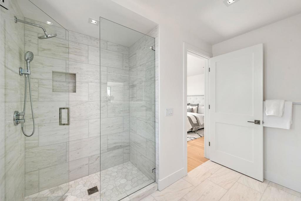 3225 El Camino Real, #301, Palo Alto, CA 94306