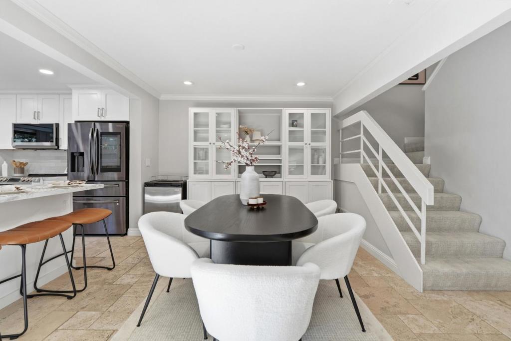 1685 Sandyrock Court, San Jose, CA 95125