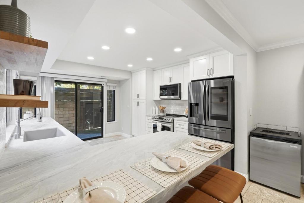 1685 Sandyrock Court, San Jose, CA 95125