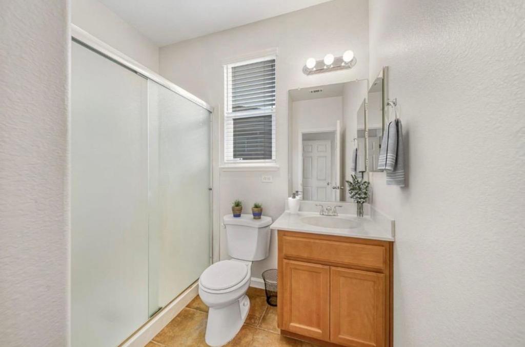 1648 Bermuda Lane, Manteca, CA 95337