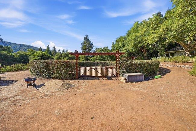 12170 Calle Uvas, Gilroy, CA 95020