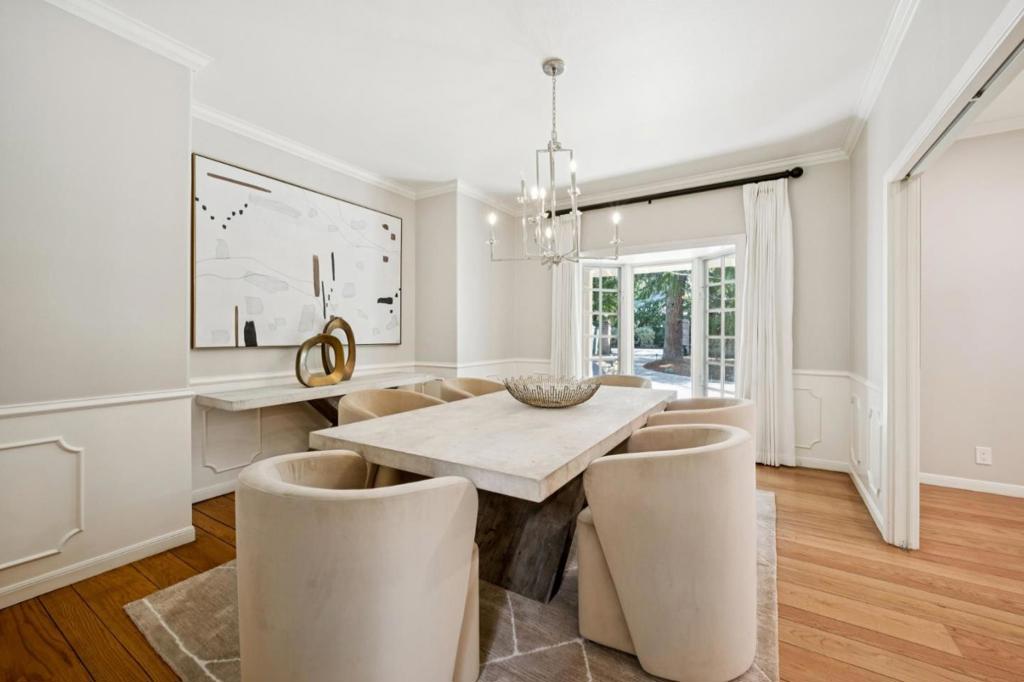 216 Valparaiso Avenue, Atherton, CA 94027