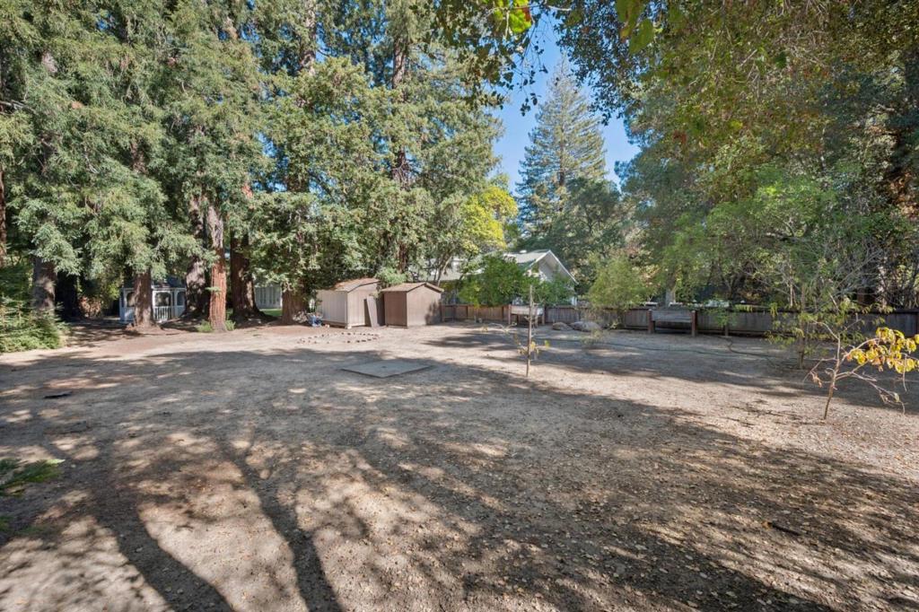 216 Valparaiso Avenue, Atherton, CA 94027