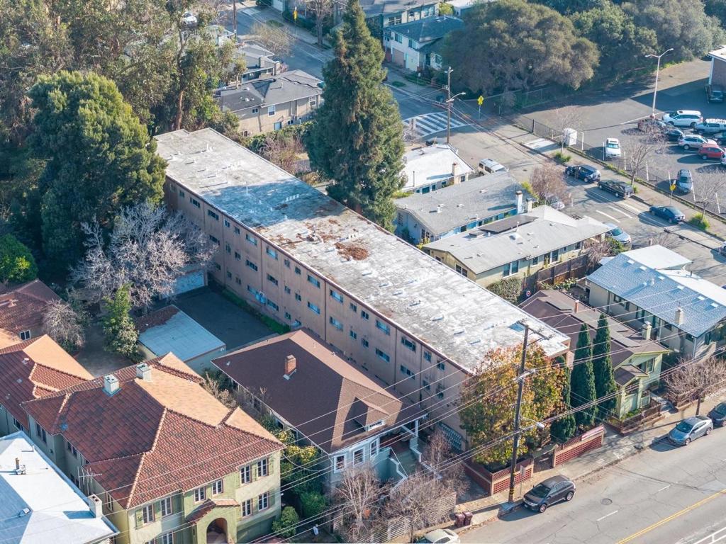 5412 Claremont Avenue, Oakland, CA 94618