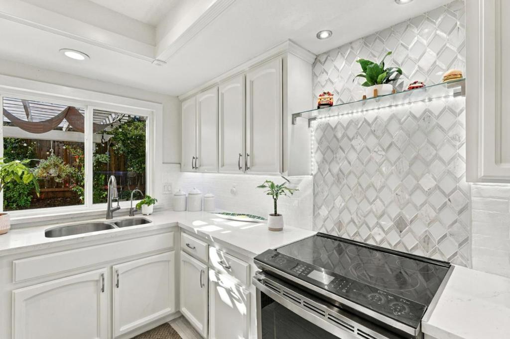 16761 Dry Creek Court, Morgan Hill, CA 95037