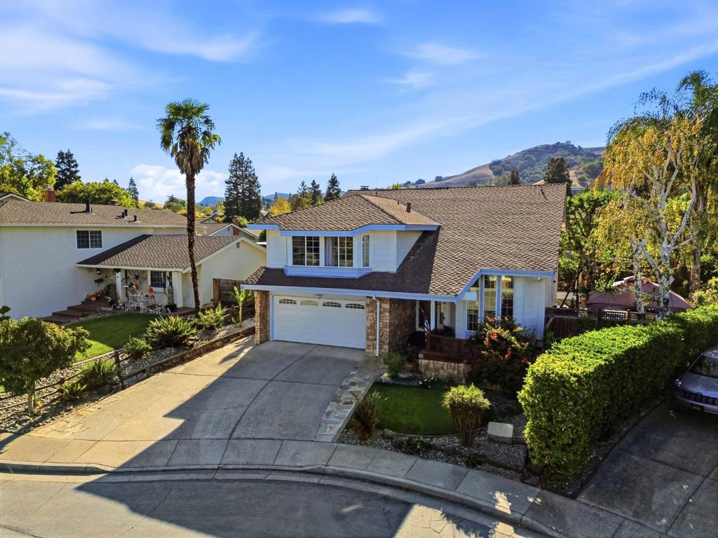 16761 Dry Creek Court, Morgan Hill, CA 95037