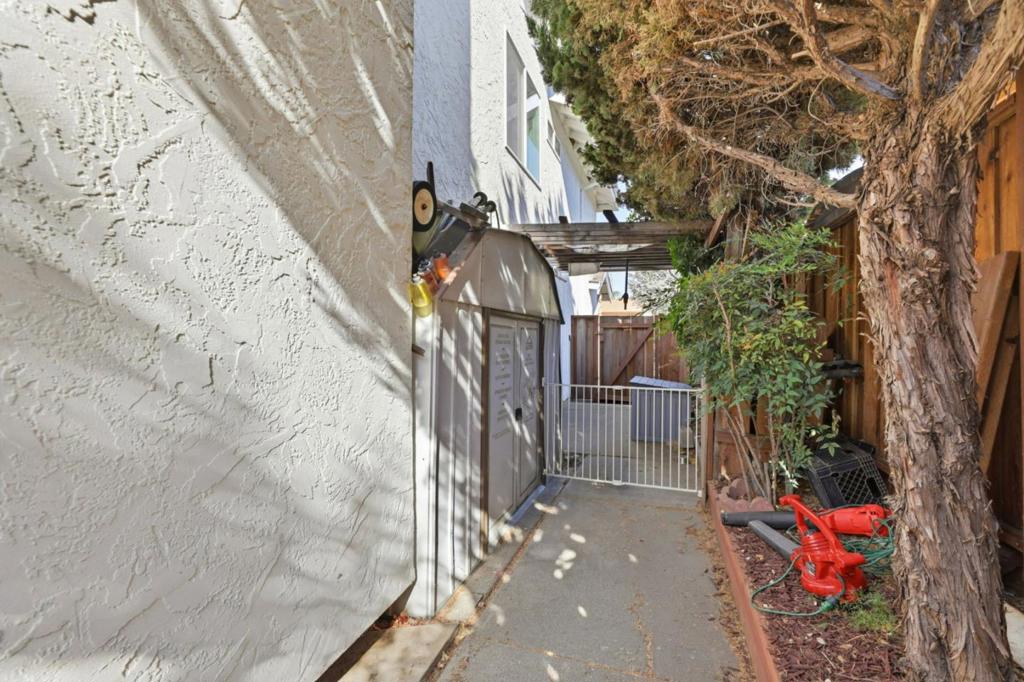 16761 Dry Creek Court, Morgan Hill, CA 95037