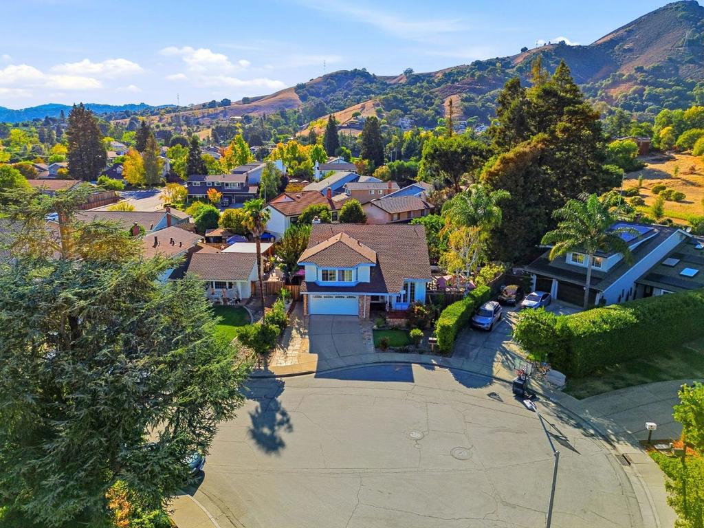 16761 Dry Creek Court, Morgan Hill, CA 95037