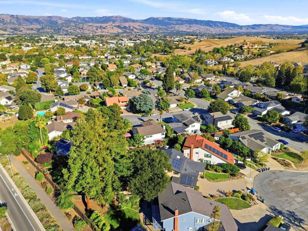 16761 Dry Creek Court, Morgan Hill, CA 95037