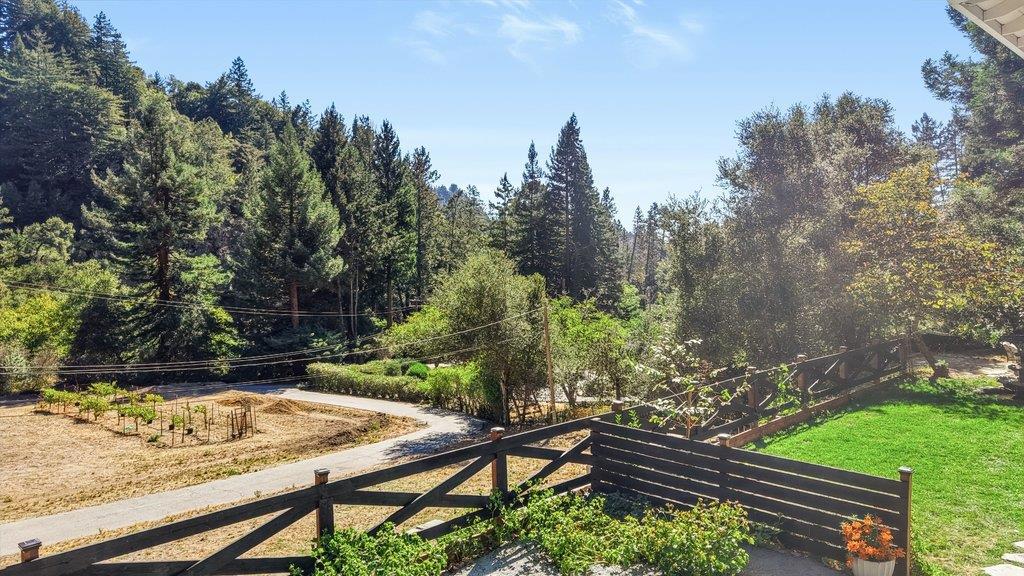 423 Nelson Road, Scotts Valley, CA 95066