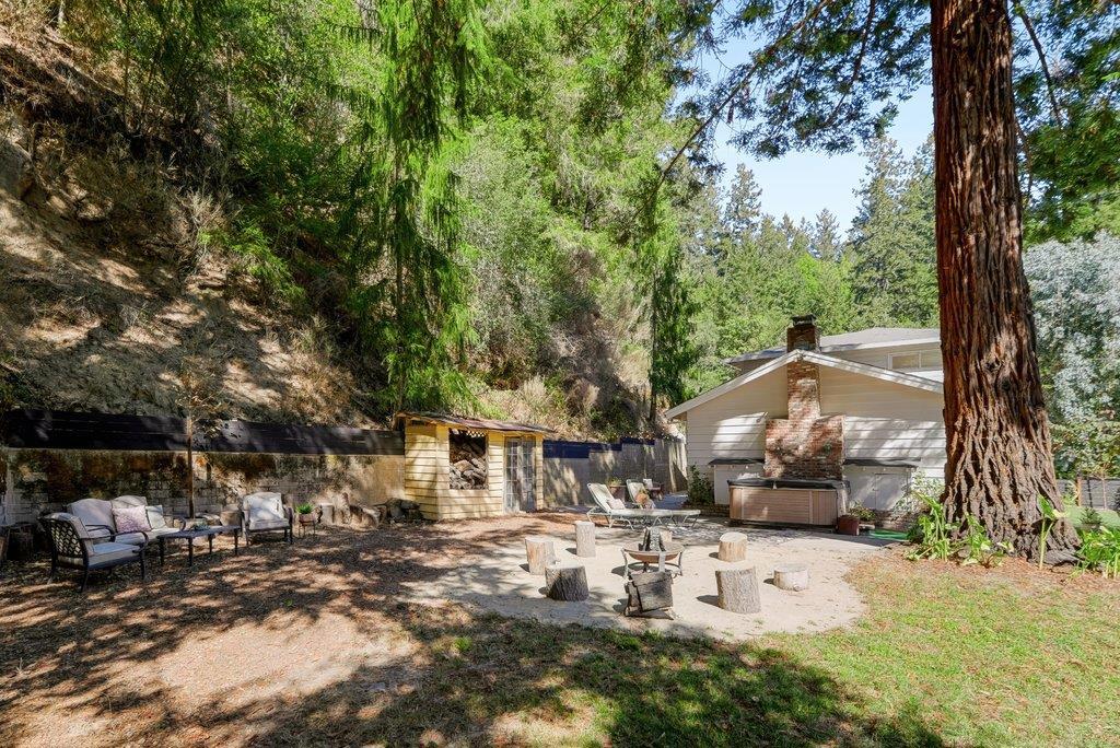 423 Nelson Road, Scotts Valley, CA 95066