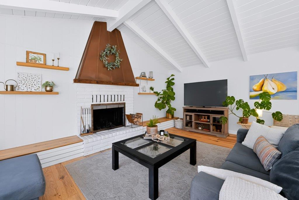423 Nelson Road, Scotts Valley, CA 95066