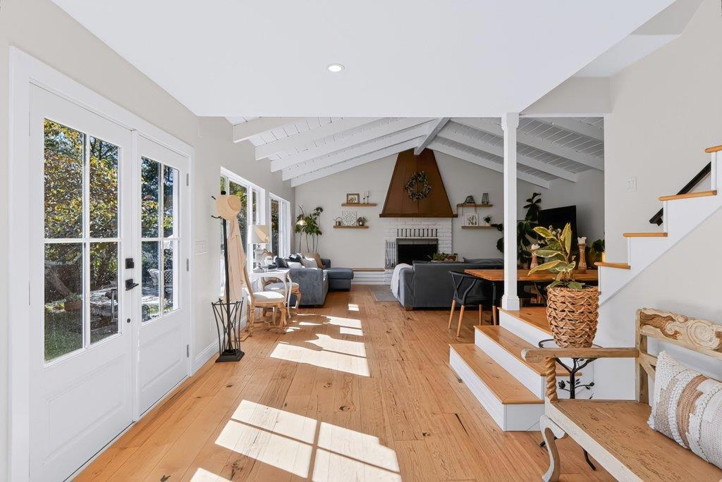 423 Nelson Road, Scotts Valley, CA 95066