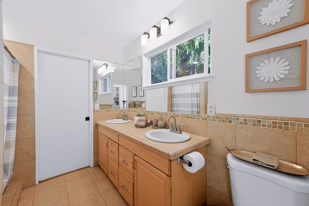 423 Nelson Road, Scotts Valley, CA 95066