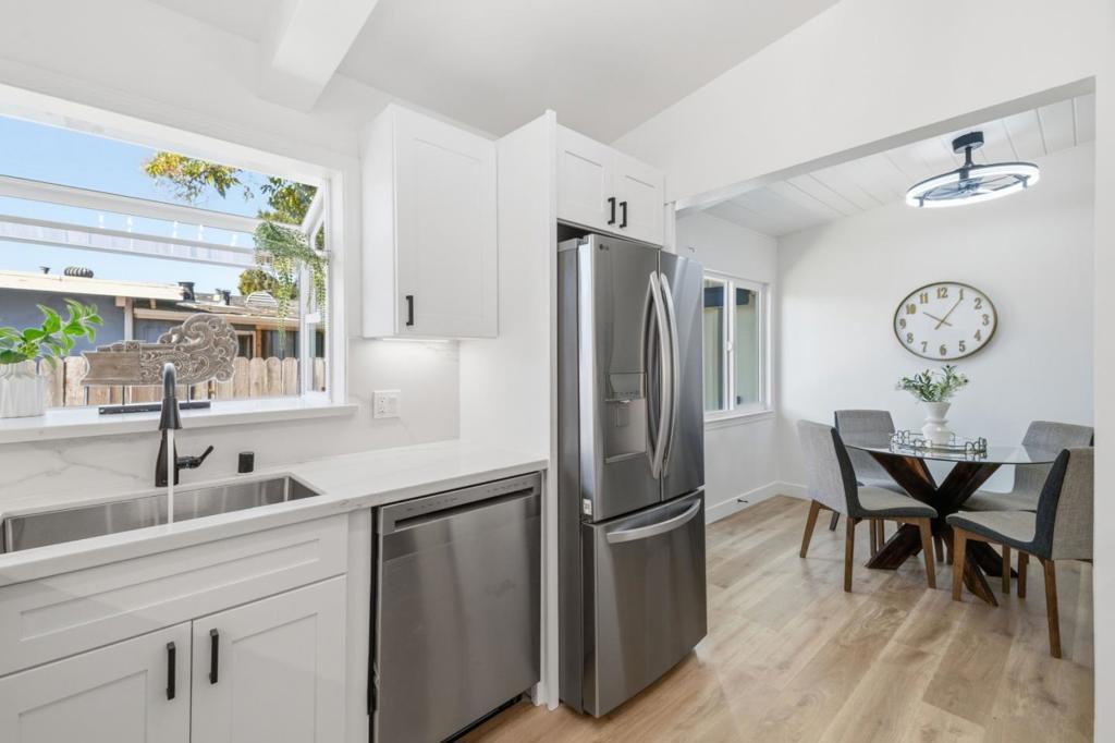 1307 Hill Avenue, Menlo Park, CA 94025
