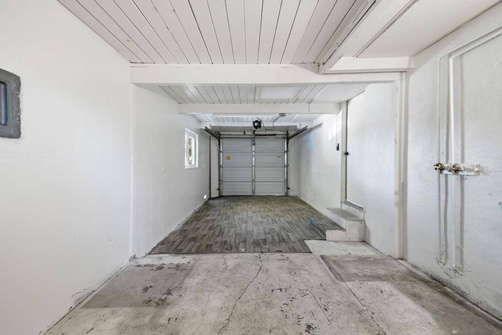 1307 Hill Avenue, Menlo Park, CA 94025