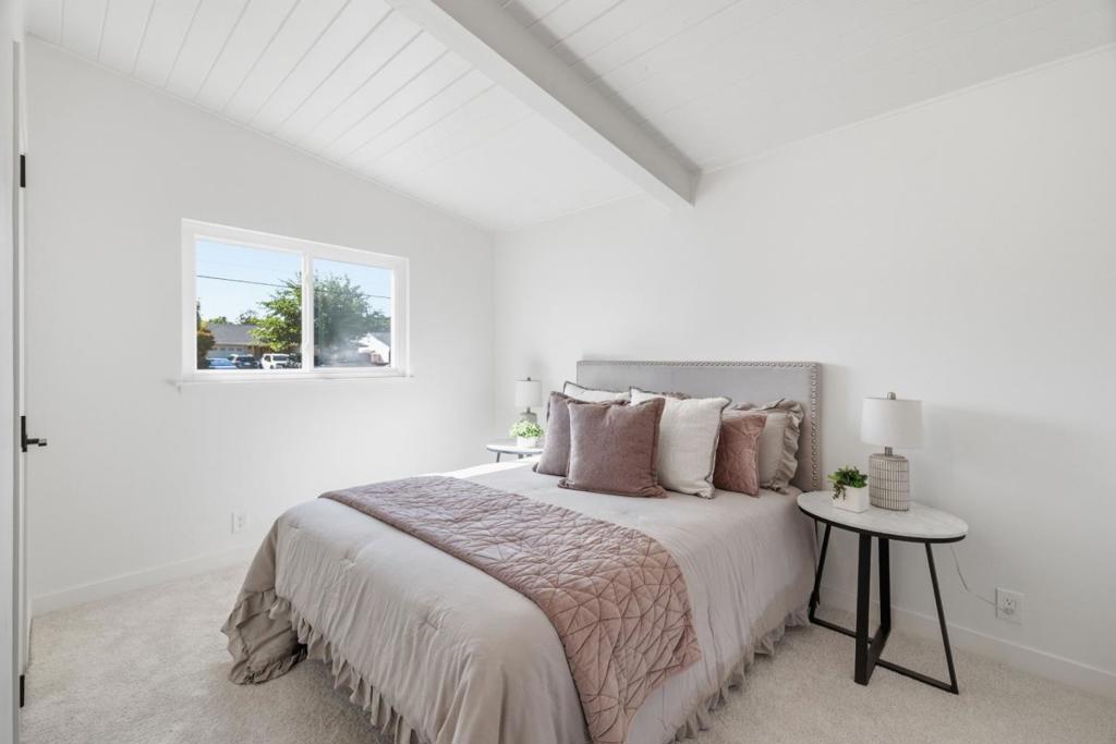 1307 Hill Avenue, Menlo Park, CA 94025