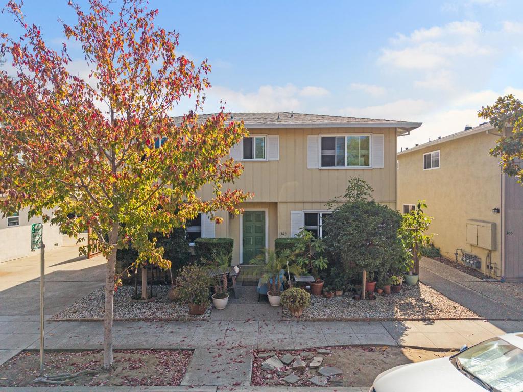 301 College Avenue, Palo Alto, CA 94306