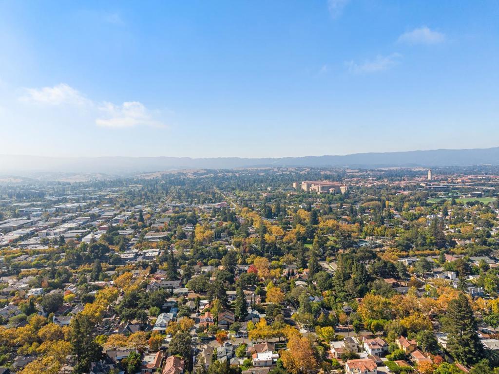 301 College Avenue, Palo Alto, CA 94306