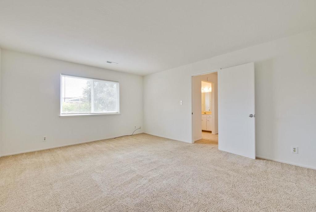 301 College Avenue, Palo Alto, CA 94306