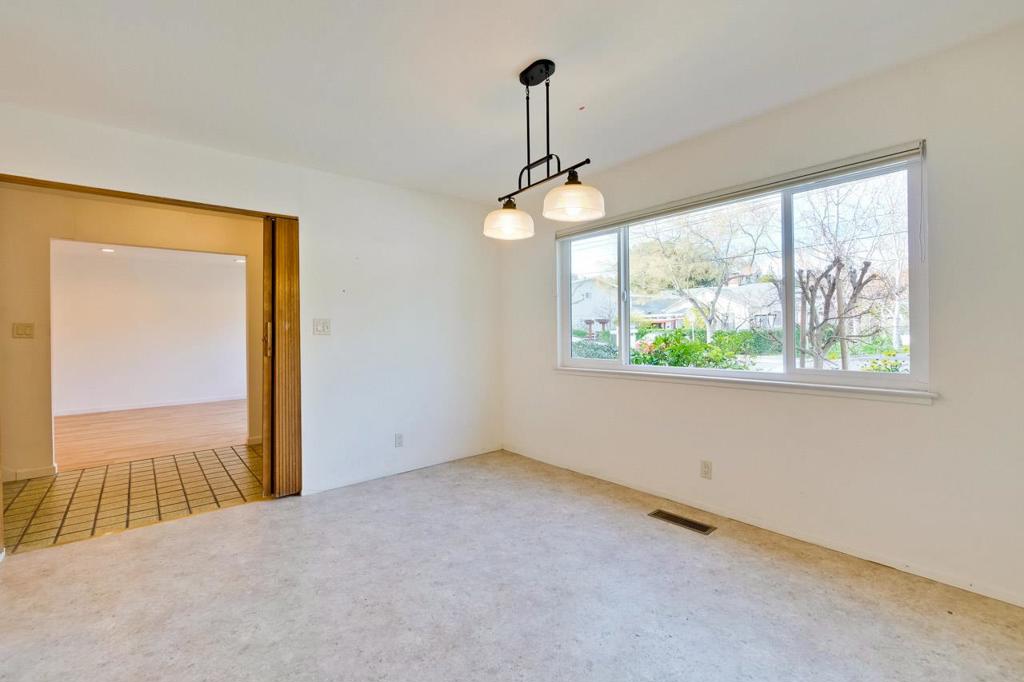 301 College Avenue, Palo Alto, CA 94306