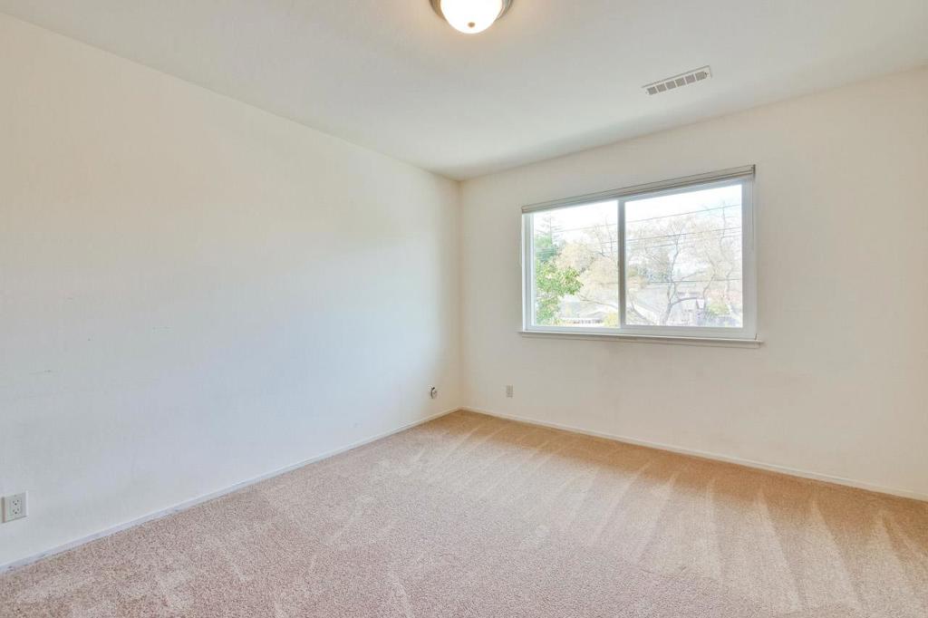 301 College Avenue, Palo Alto, CA 94306