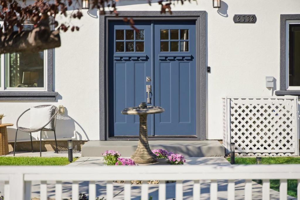 2532 Rose Way, Santa Clara, CA 95051