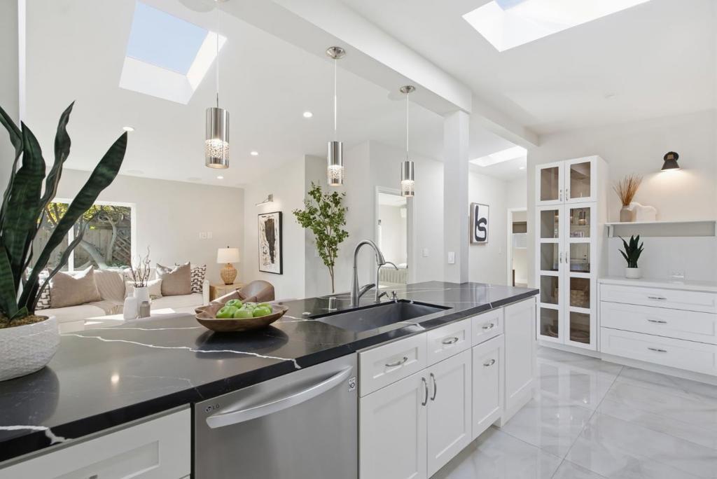 2532 Rose Way, Santa Clara, CA 95051