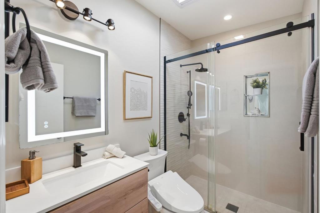 2532 Rose Way, Santa Clara, CA 95051