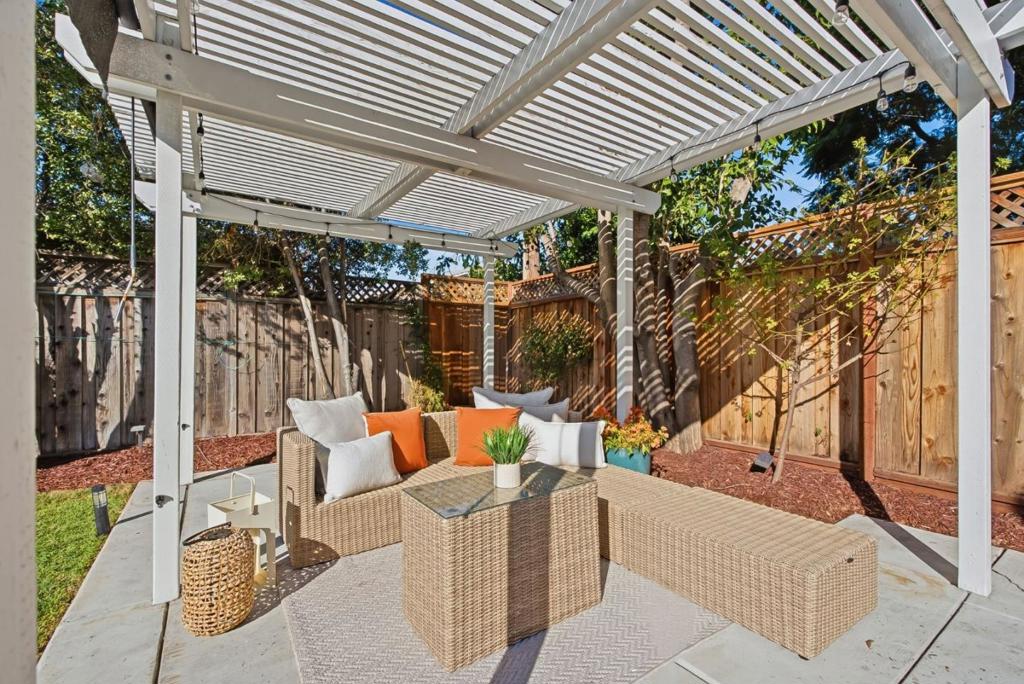 2532 Rose Way, Santa Clara, CA 95051