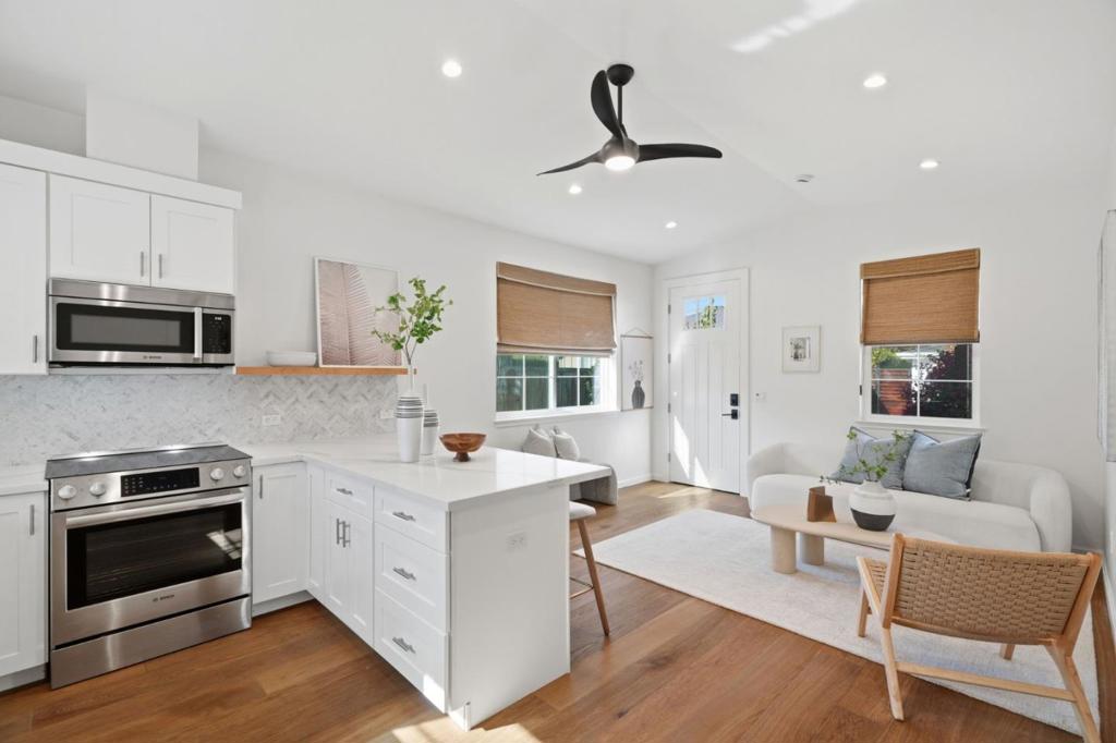 914 2nd Avenue, Redwood City, CA 94063