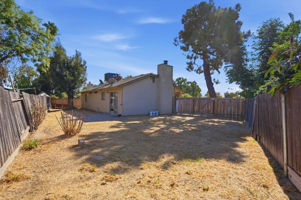 1551 Little Rock Court, Merced, CA 95348