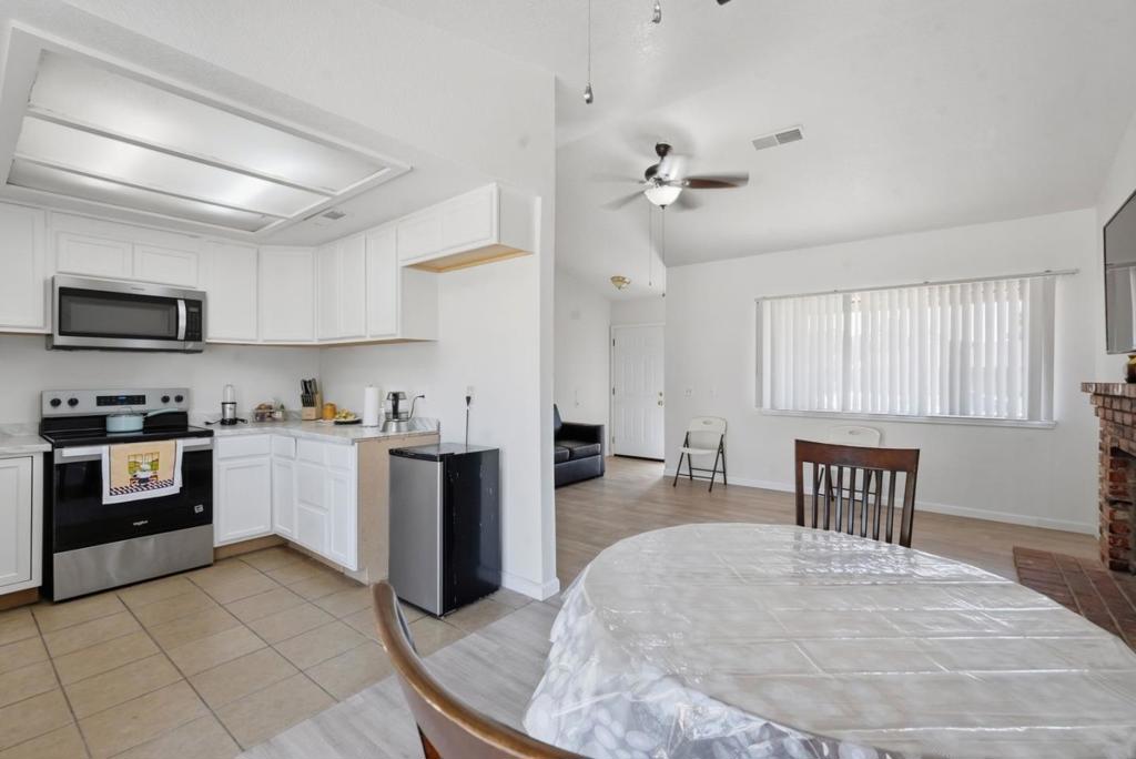 1551 Little Rock Court, Merced, CA 95348