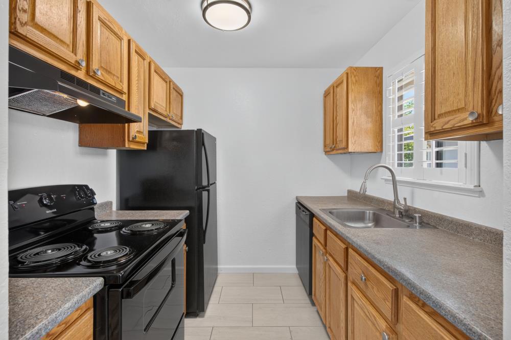 5948 Walerga Road, #4, Sacramento, CA 95842