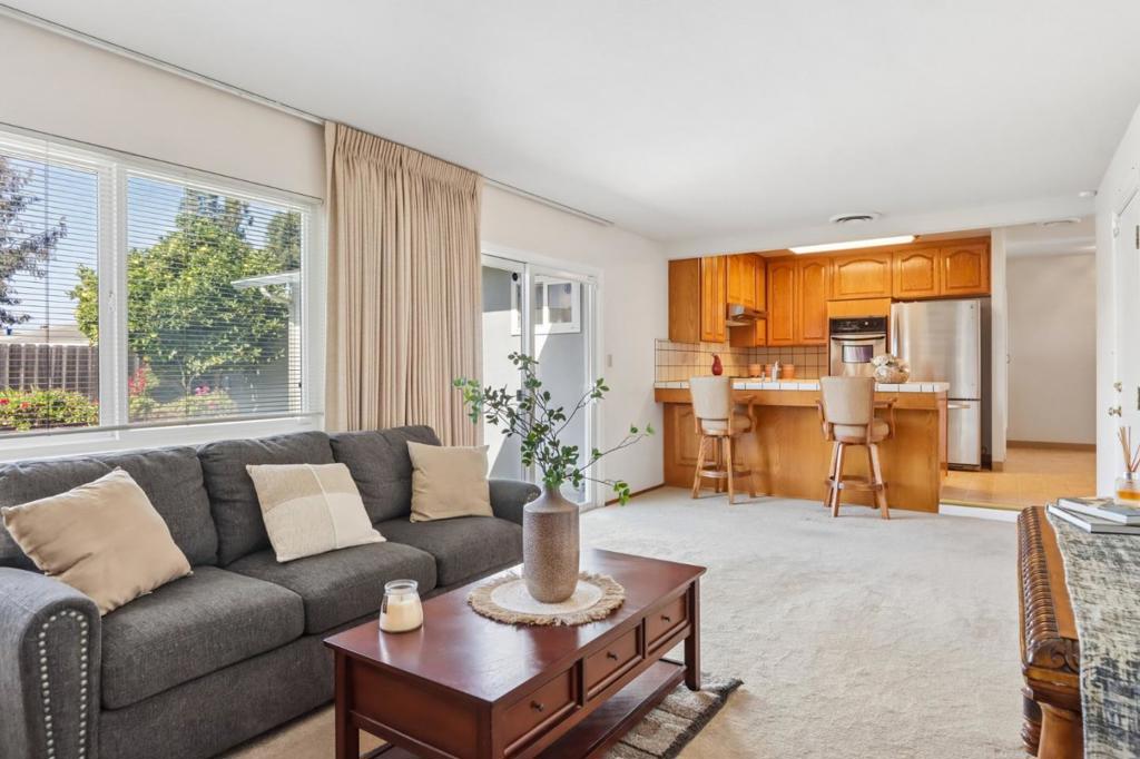 1485 Cherokee Drive, Salinas, CA 93906 1485 Cherokee Drive, Salinas, CA 93906