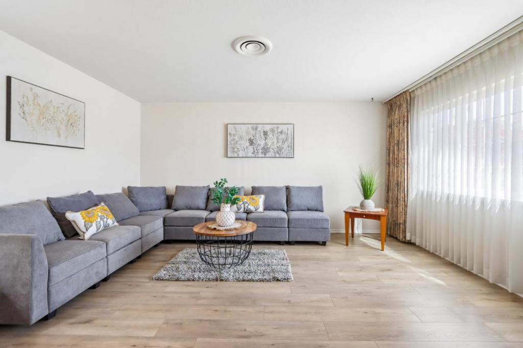 1485 Cherokee Drive, Salinas, CA 93906