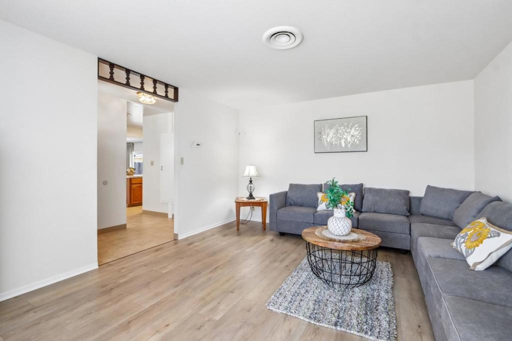 1485 Cherokee Drive, Salinas, CA 93906