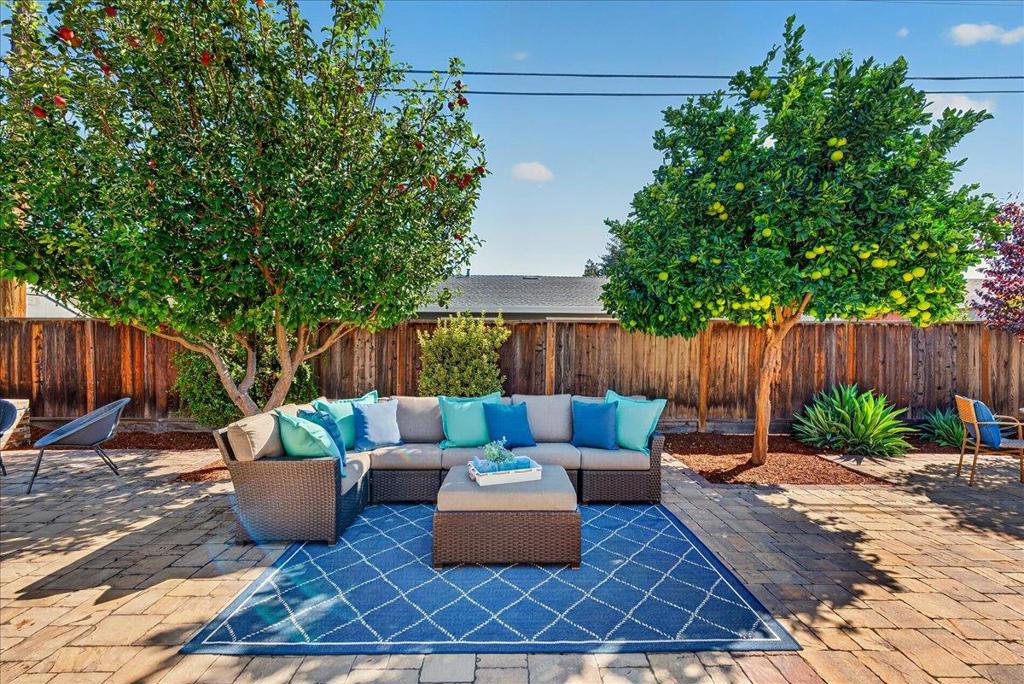 2057 El Capitan Avenue, Santa Clara, CA 95050