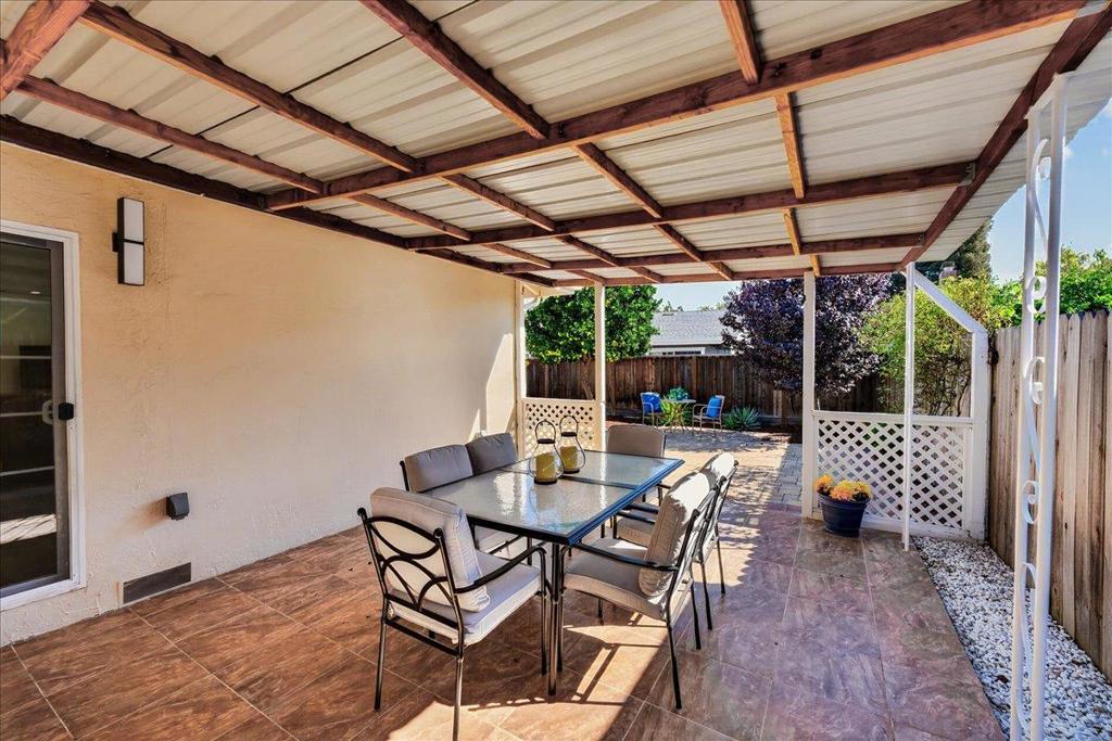 2057 El Capitan Avenue, Santa Clara, CA 95050